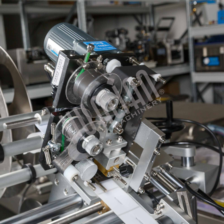 Автоматический этикетировщик для плоских поверхностей с датером HLMT-220TD Hualian - Купить с доставкой по всей Беларуси