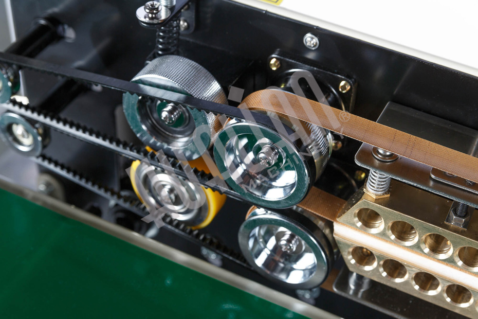 Роликовый конвейерный запайщик DBF-900W Hualian - Купить с доставкой по всей Беларуси