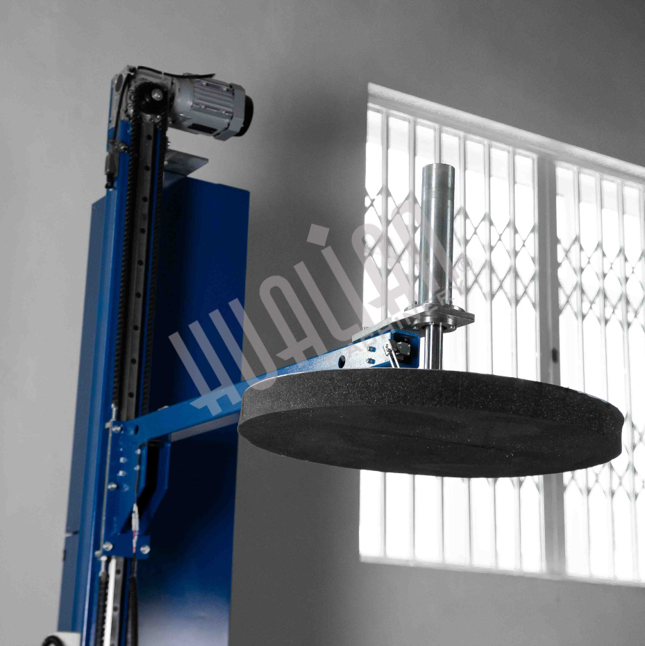 HL-1500P паллетоупаковщик (с моторизированной кареткой с престрейчем и прижимом) Hualian - Купить с доставкой по всей Беларуси