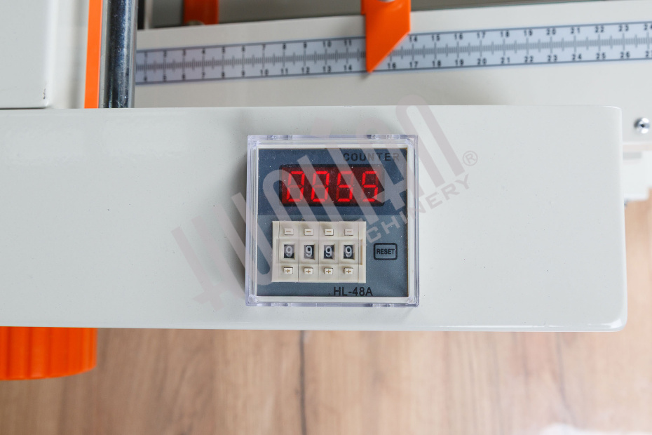 Фальцевальная машина ZE-9B/4 Hualian - Купить с доставкой по всей Беларуси