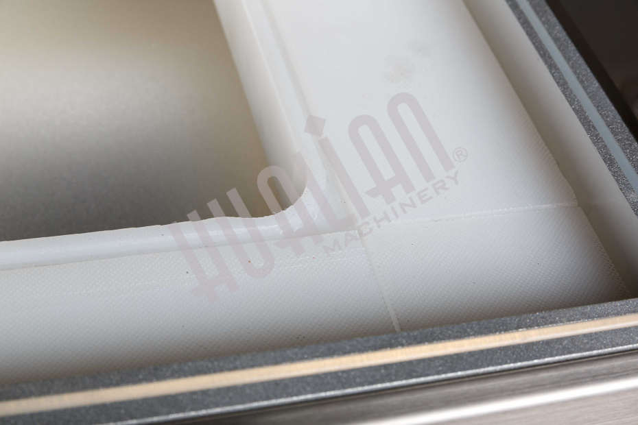 Скин-упаковочная машина HLV-300VST NEW на два лотка (глубина лотка 55 мм) Hualian - Купить с доставкой по всей Беларуси