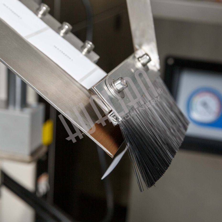 Автоматический этикетировщик для плоских поверхностей с датером HLMT-220TD Hualian - Купить с доставкой по всей Беларуси