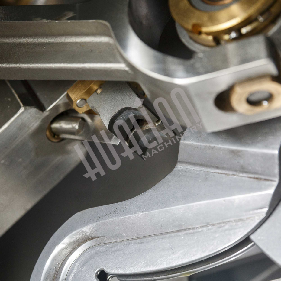 Автоматический двухскрепочный клипсатор DKJC 18/15 с наложением петли Hualian - Купить с доставкой по всей Беларуси