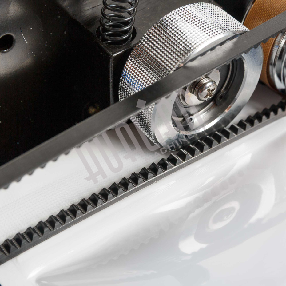 Роликовый (конвейерный) запайщик с правой подачей FRD-750E (горизонт.) Hualian - Купить с доставкой по всей Беларуси