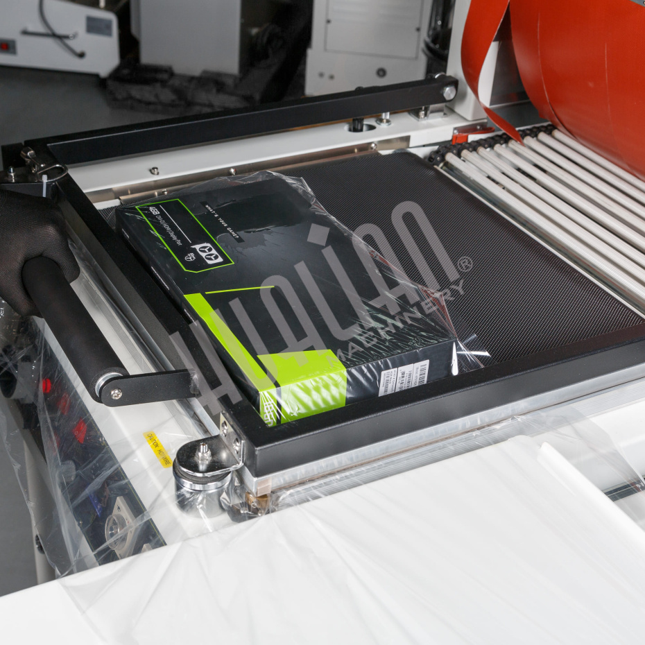 BSF-5030LT Компактная линия для упаковки в термоусадочную пленку Hualian - Купить с доставкой по всей Беларуси