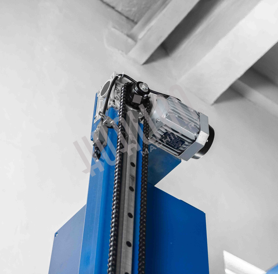 HL-1500P паллетоупаковщик (с моторизированной кареткой с престрейчем и прижимом) Hualian - Купить с доставкой по всей Беларуси