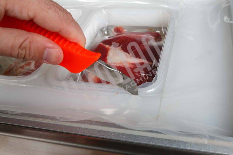 Скин-упаковочная машина HLV-300VST NEW на два лотка (глубина лотка 55 мм) Hualian - Купить с доставкой по всей Беларуси