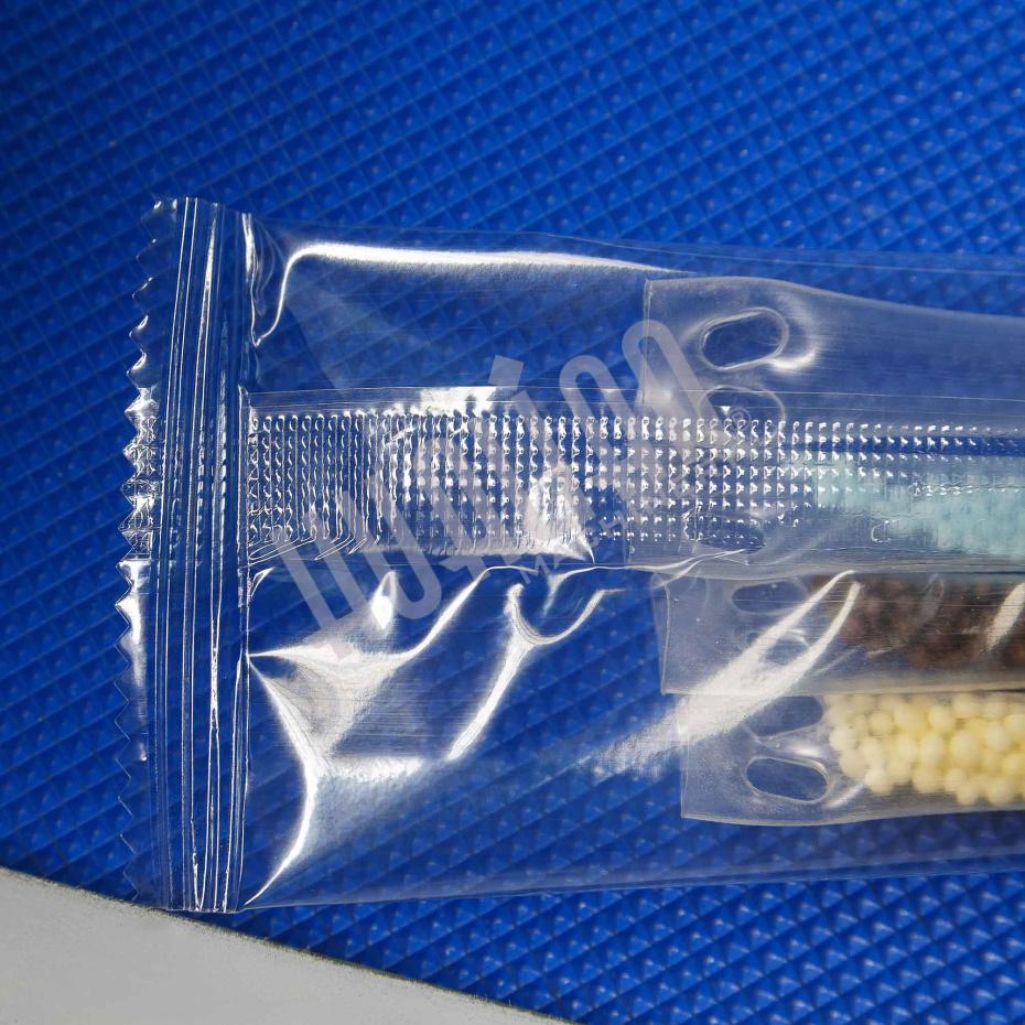 Горизонтальная упаковочная машина DXDZ-250XD  (H-40мм, bag L 65-190mm, S 200mm, регулируемый формирователь, вставки в транспортере) Hualian - Купить с доставкой по всей Беларуси