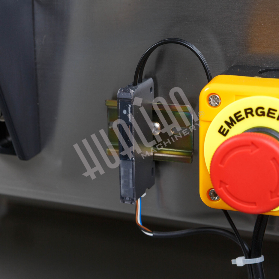 Напольный автоматический этикетировщик для круглой тары с датером HLMT-200D Hualian - Купить с доставкой по всей Беларуси