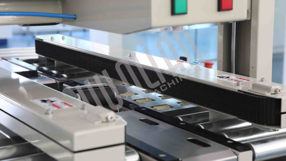 Автоматический заклейщик коробов с активируемой водой лентой FXW-6050 Hualian - Купить с доставкой по всей Беларуси