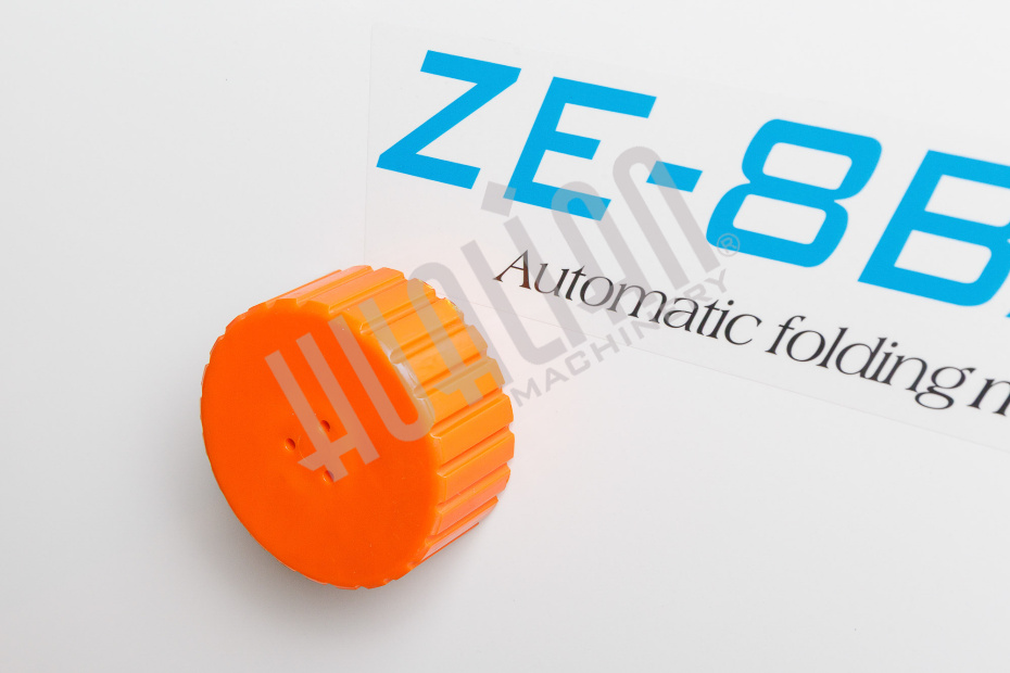 Фальцевальная машина ZE-8B/4 Hualian - Купить с доставкой по всей Беларуси