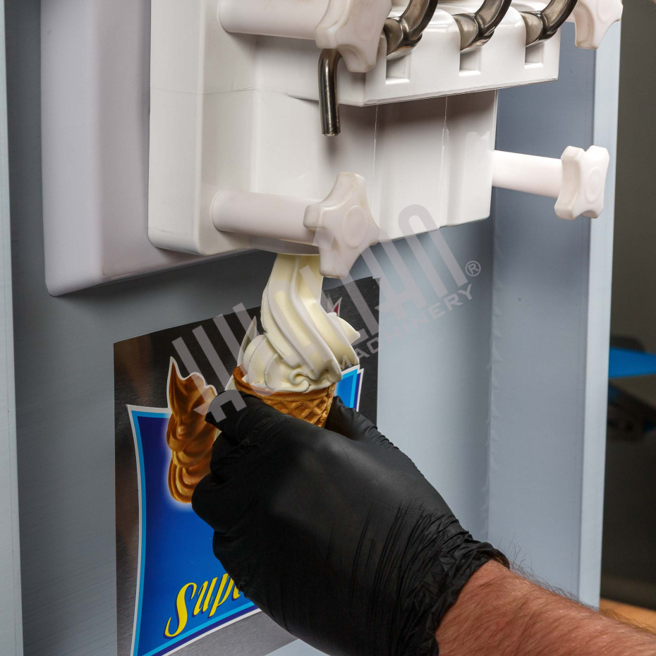 Фризер для мягкого мороженого HIM-03 с функцией ночного хранения и помпой (3 рожка) Hualian - Купить с доставкой по всей Беларуси