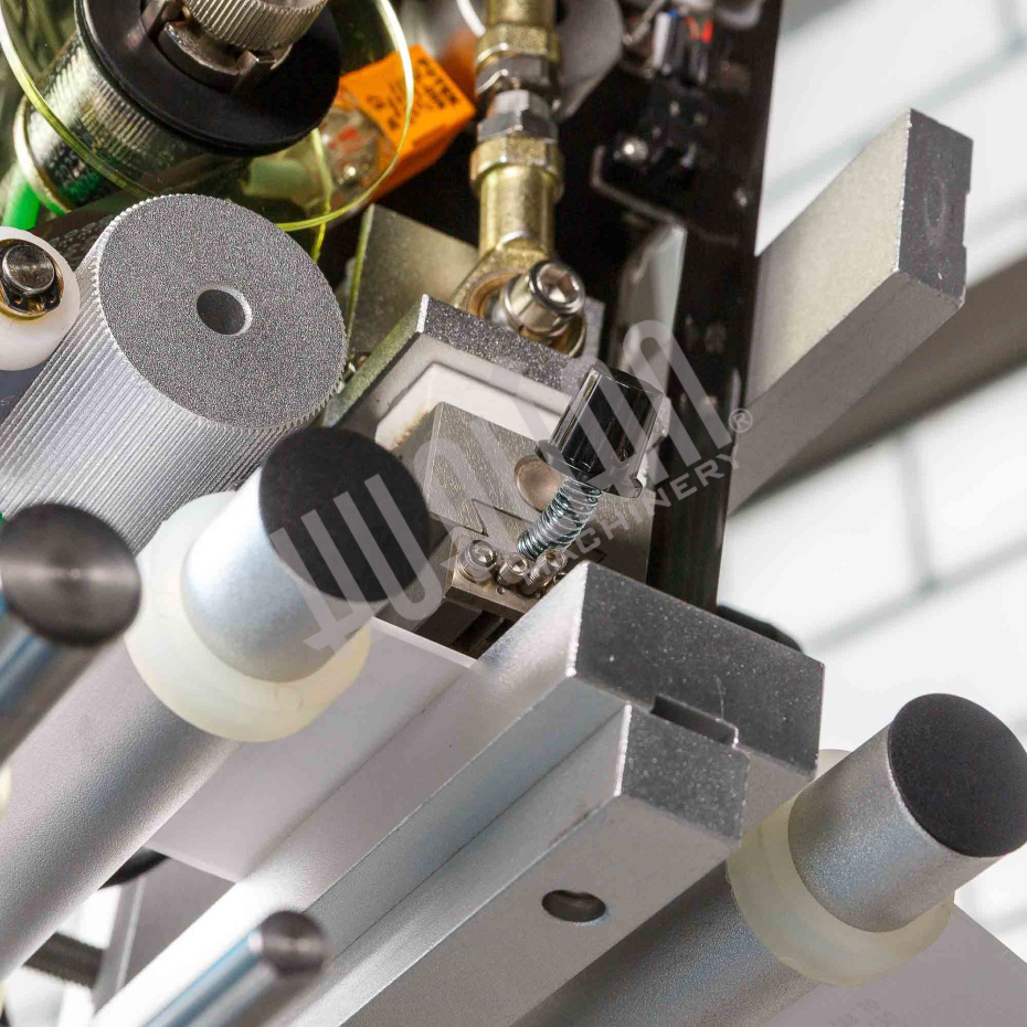 Этикетировщик плоской тары c датером (4 строки по 10 символов) HL-816 Hualian - Купить с доставкой по всей Беларуси