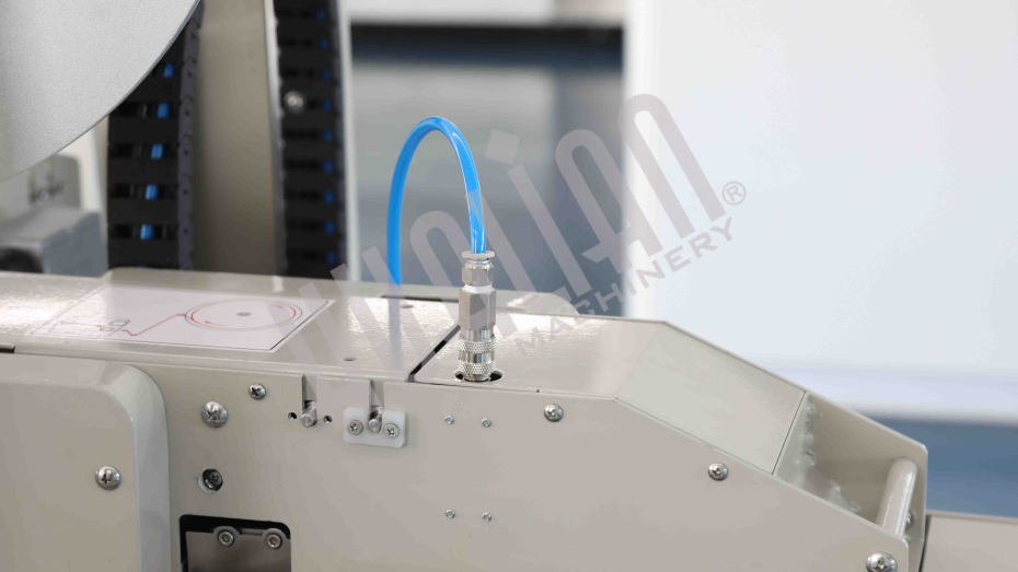 Автоматический заклейщик коробов с активируемой водой лентой FXW-6050 Hualian - Купить с доставкой по всей Беларуси