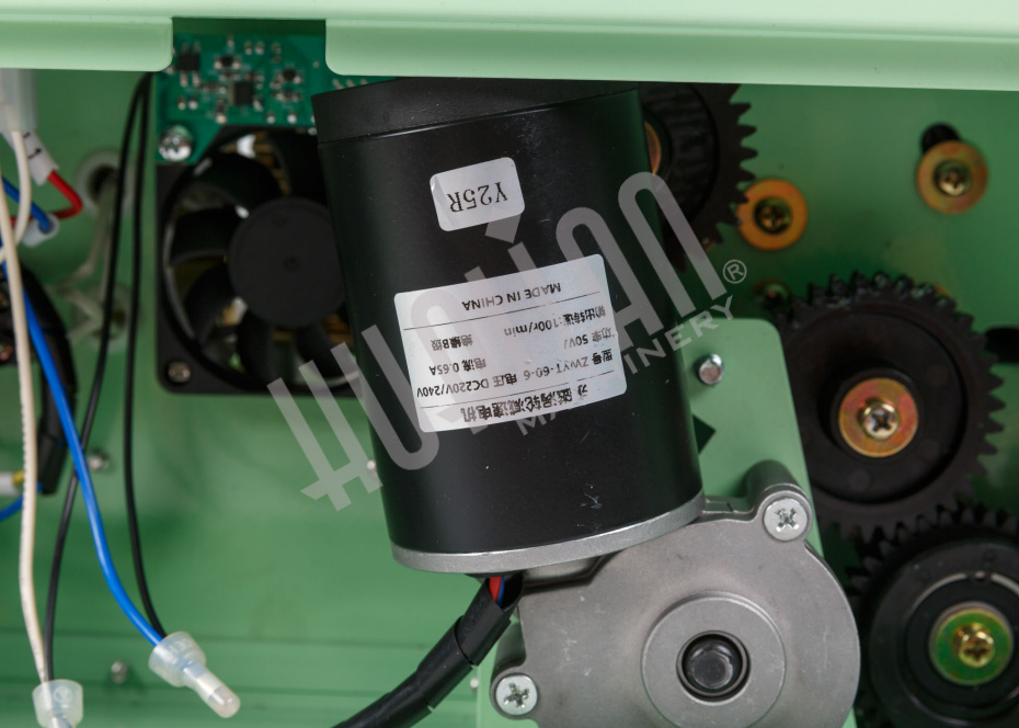 Роликовый мини запайщик ES-622 (с конвейером) Hualian - Купить с доставкой по всей Беларуси