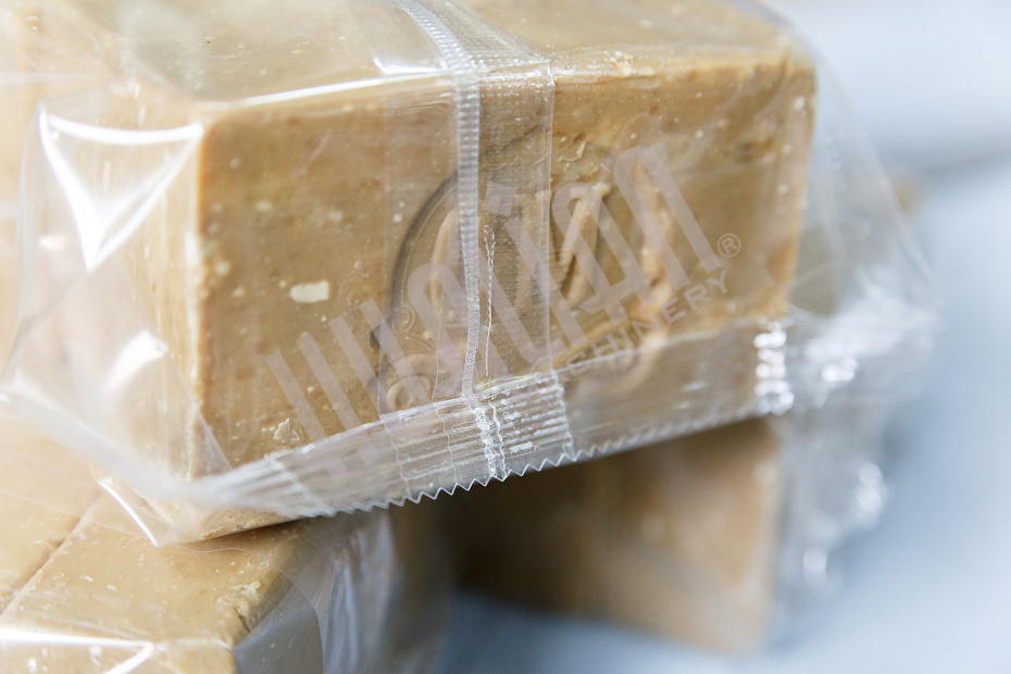 Горизонтальная упаковочная машина DXDZ-450B (3 servo, рег. форм., min bag L 180, S 450, H 100, трансп.попереч.запайки) Hualian - Купить с доставкой по всей Беларуси