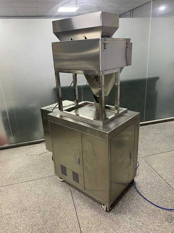 Упаковочная машина HLDX-100 с весовым дозатором Hualian - Купить с доставкой по всей России - 9