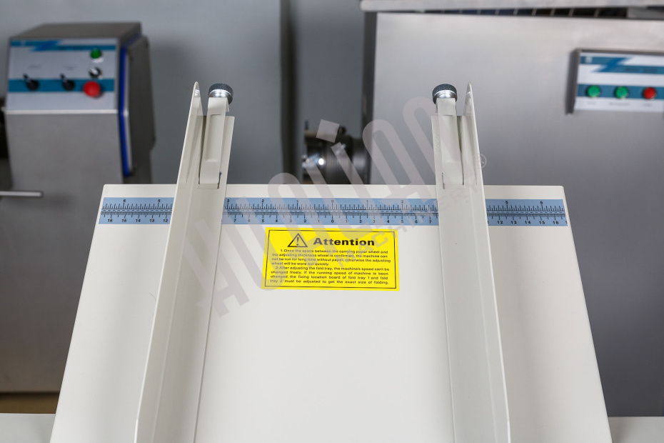 Фальцевальная машина ZE-8B/4 Hualian - Купить с доставкой по всей Беларуси