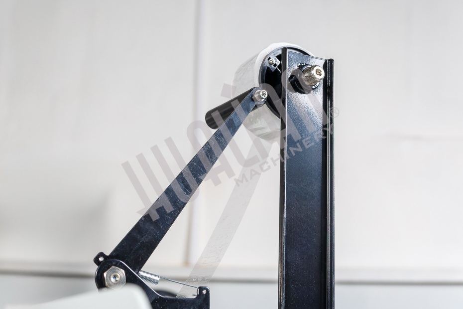 Полуавтоматический заклейщик коробов FXJ-2550X Hualian - Купить с доставкой по всей Беларуси