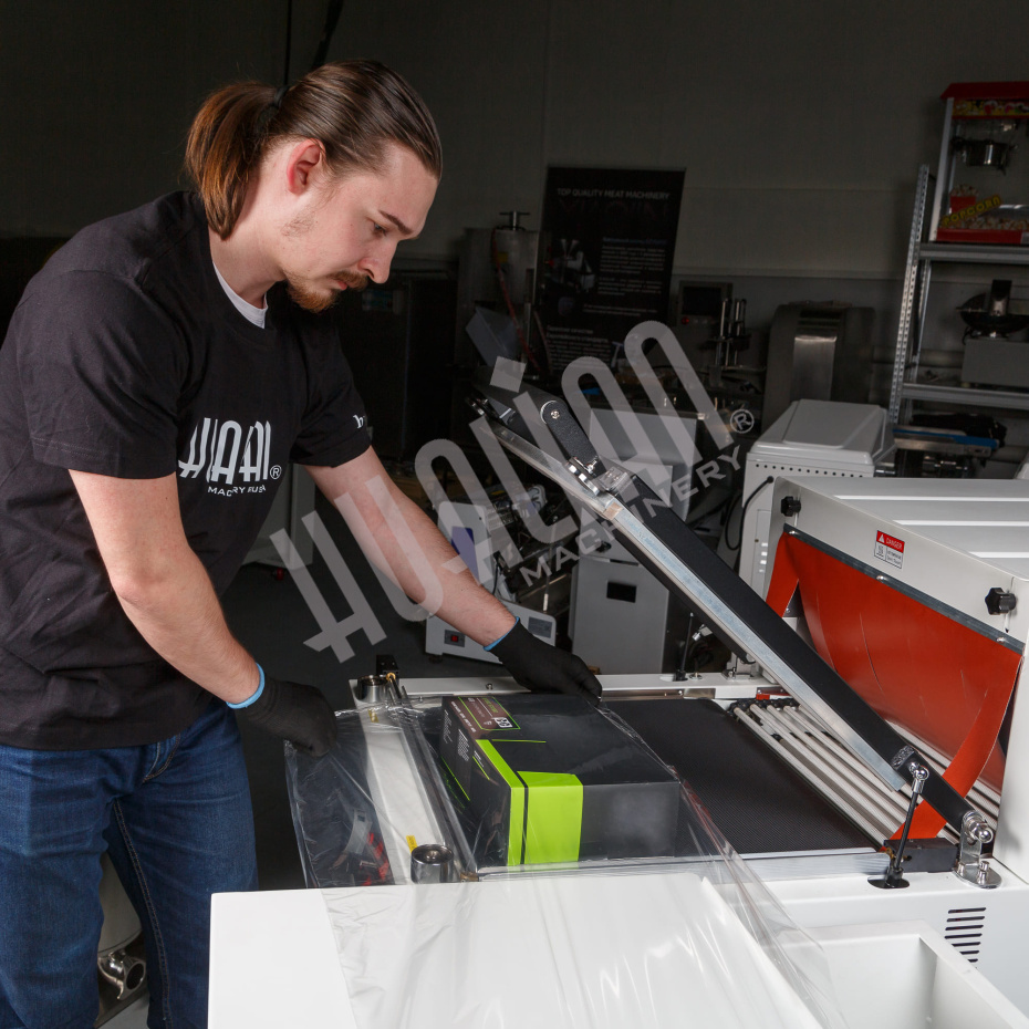 BSF-5030LT Компактная линия для упаковки в термоусадочную пленку Hualian - Купить с доставкой по всей Беларуси