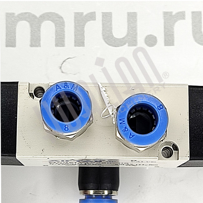 Пневмораспределитель 4V220-08/220 (в комлекте с коннекторами 2 шт) Hualian - Купить с доставкой по всей Беларуси