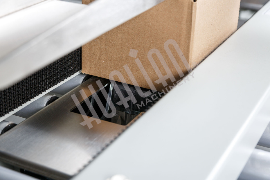 Полуавтоматический заклейщик коробов FXJ-2550X Hualian - Купить с доставкой по всей Беларуси