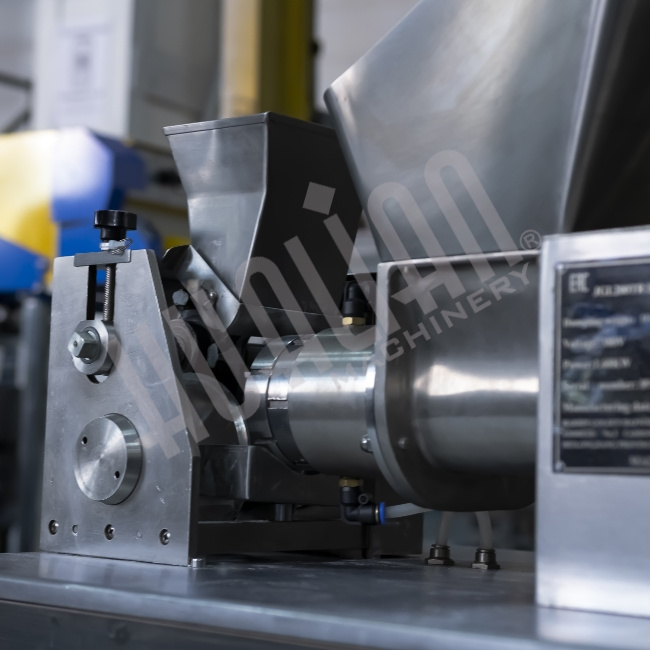 Пельменный аппарат JGL 200TR Hualian - Купить с доставкой по всей Беларуси