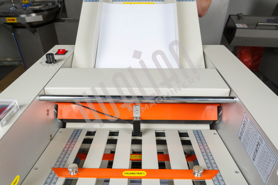 Фальцевальная машина ZE-9B/4 Hualian - Купить с доставкой по всей Беларуси