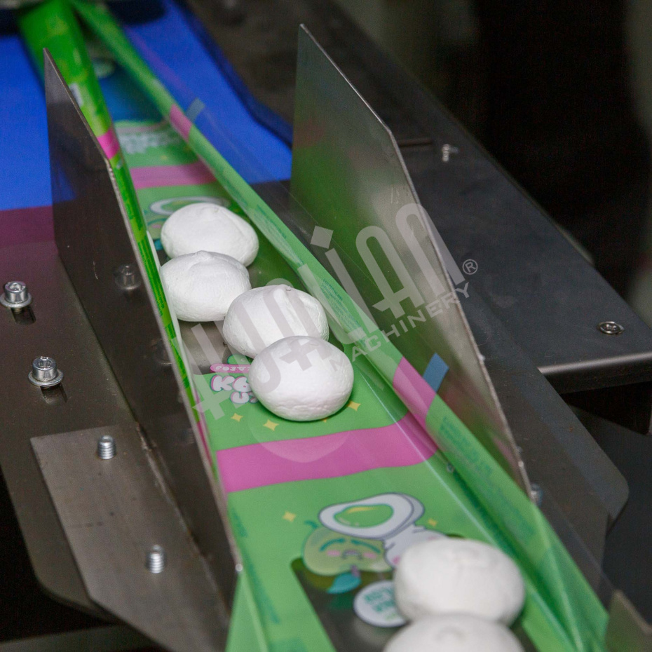 Автоматическая горизонтальная упаковочная машина DXDZ-250D (3 servo, рег. форм., min bag L 150, S 250, H 60, 1 позиц. нож) Hualian - Купить с доставкой по всей Беларуси