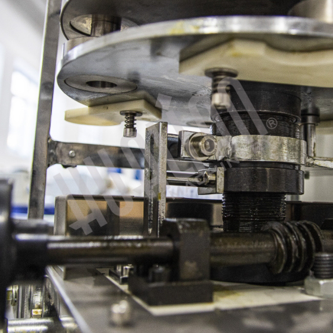 Автомат для упаковки сыпучих продуктов DXDK-40II Hualian - Купить с доставкой по всей Беларуси