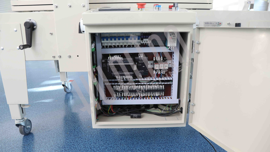 Автоматический заклейщик коробов с активируемой водой лентой FXW-6050 Hualian - Купить с доставкой по всей Беларуси