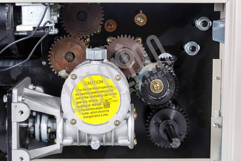 Роликовый конвейерный запайщик DBF-900W Hualian - Купить с доставкой по всей Беларуси