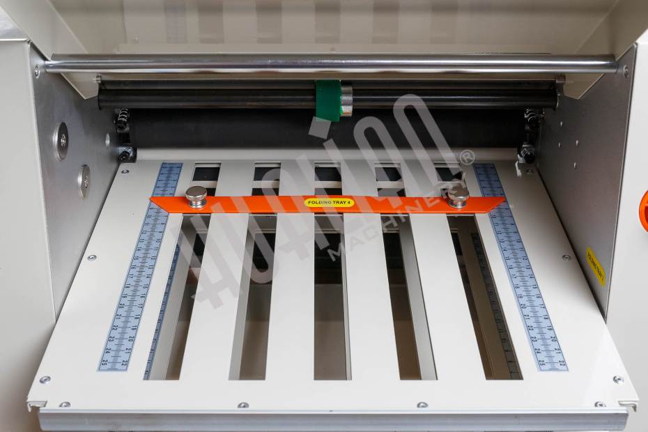 Фальцевальная машина ZE-9B/4 Hualian - Купить с доставкой по всей Беларуси