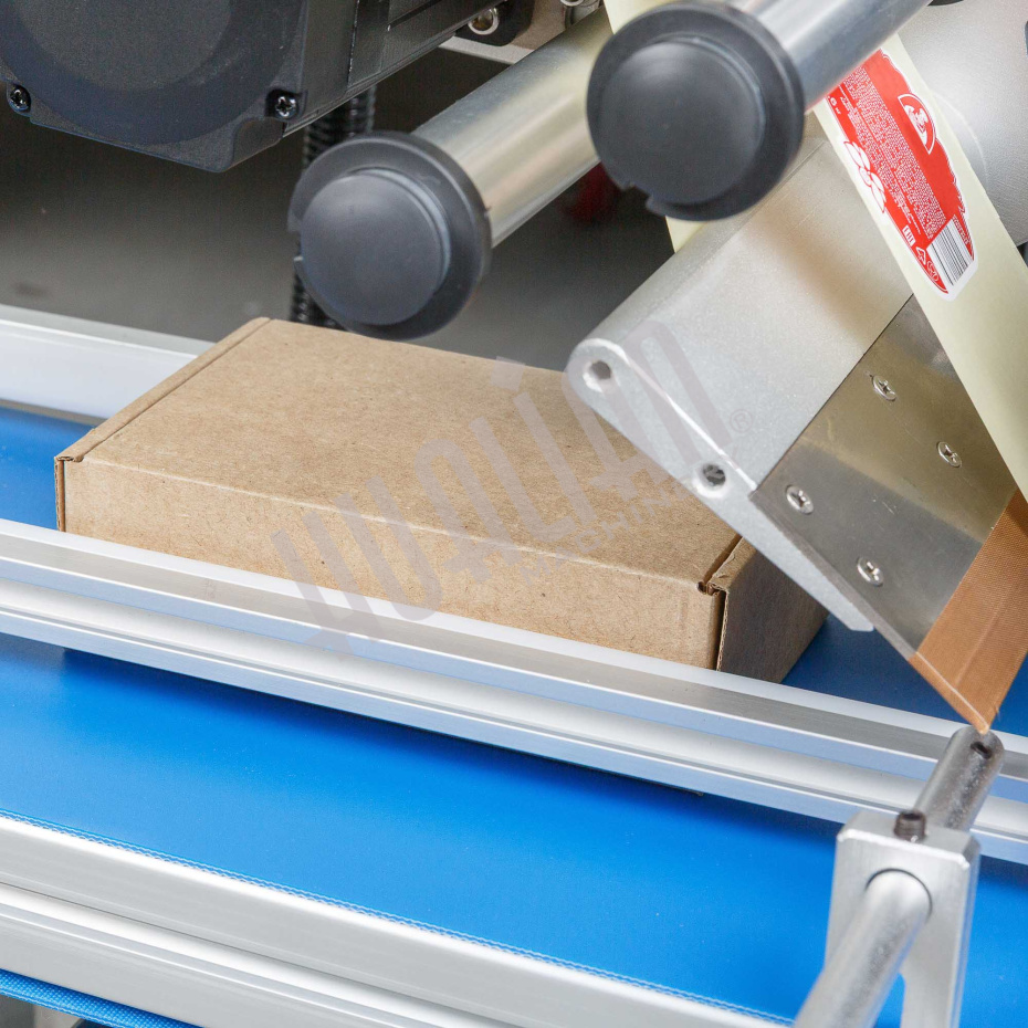 Автоматический этикетировщик для плоских поверхностей HLKBL-150 Hualian - Купить с доставкой по всей Беларуси