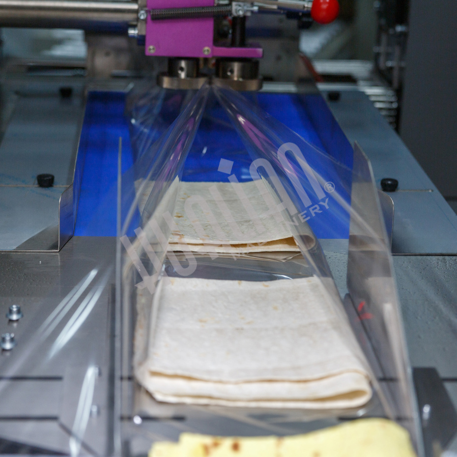 Горизонтальная упаковочная машина DXDZ-600XD (3 серв., H-110 мм, L не огр., W 145-285 мм, HL-1108, круг. отв., подбой, прок. пакета) Hualian - Купить с доставкой по всей Беларуси