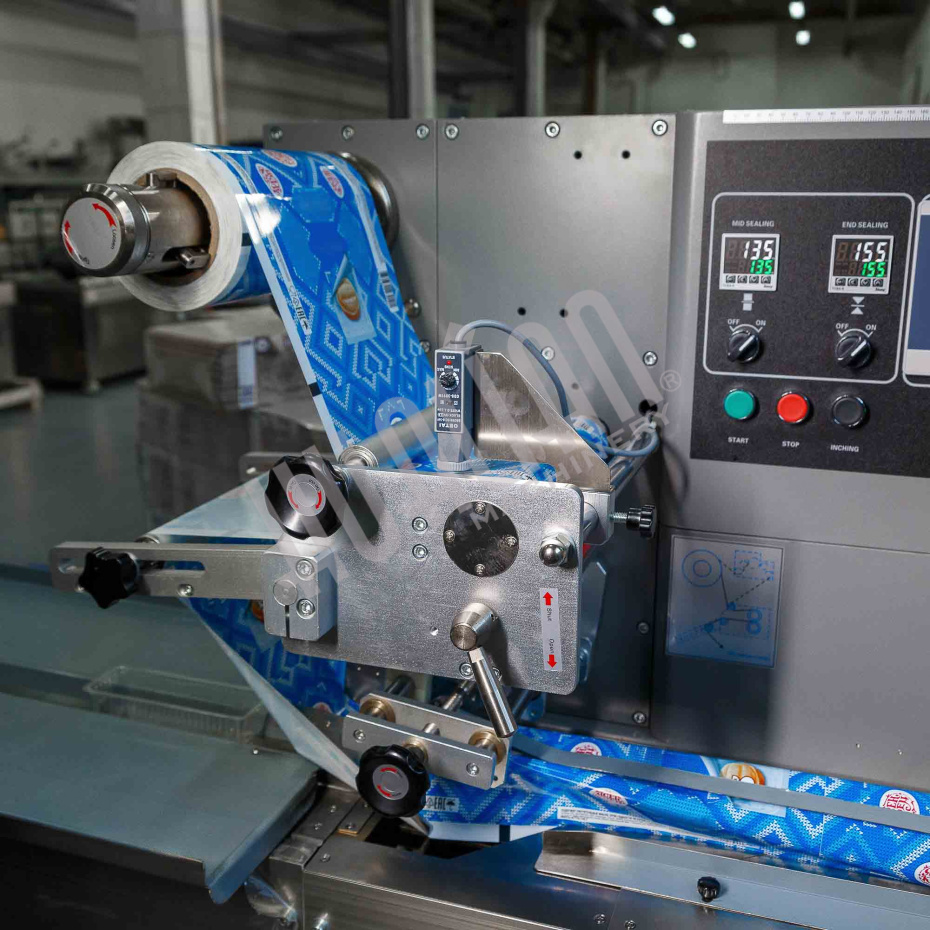 Автоматическая горизонтальная упаковочная машина DXDZ-250D NEW (1 нож, bag L 120-280mm, S 250mm, H - 40 mm) Hualian - Купить с доставкой по всей Беларуси